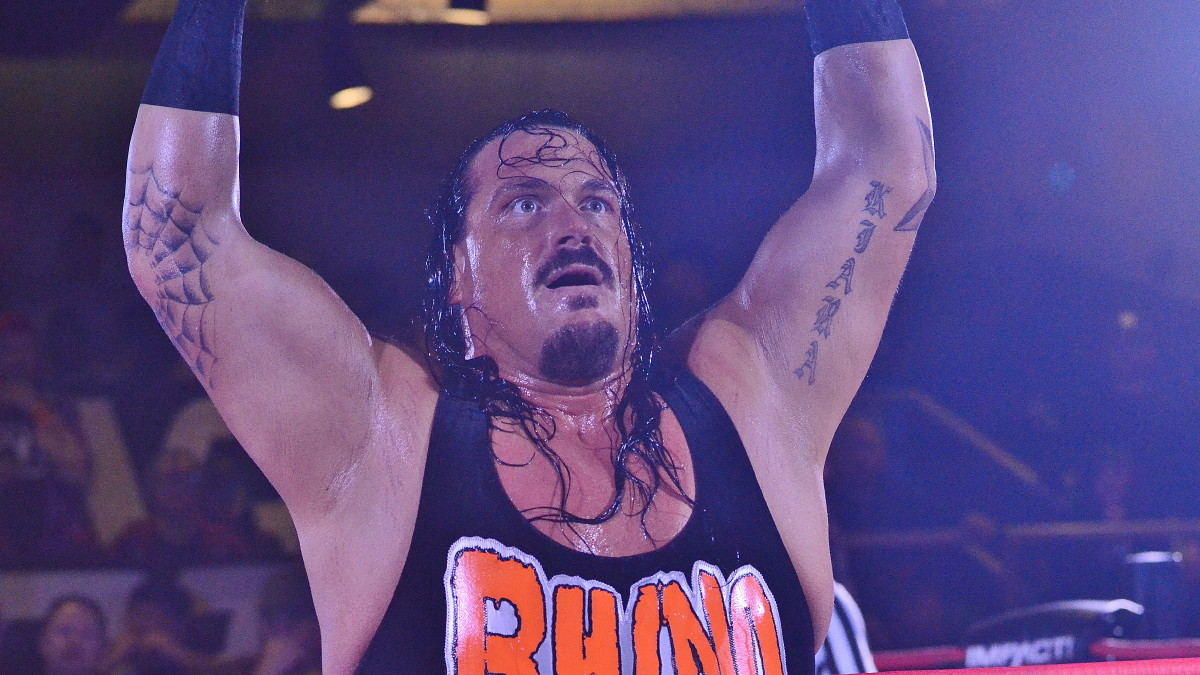 Head to horn with Rhyno