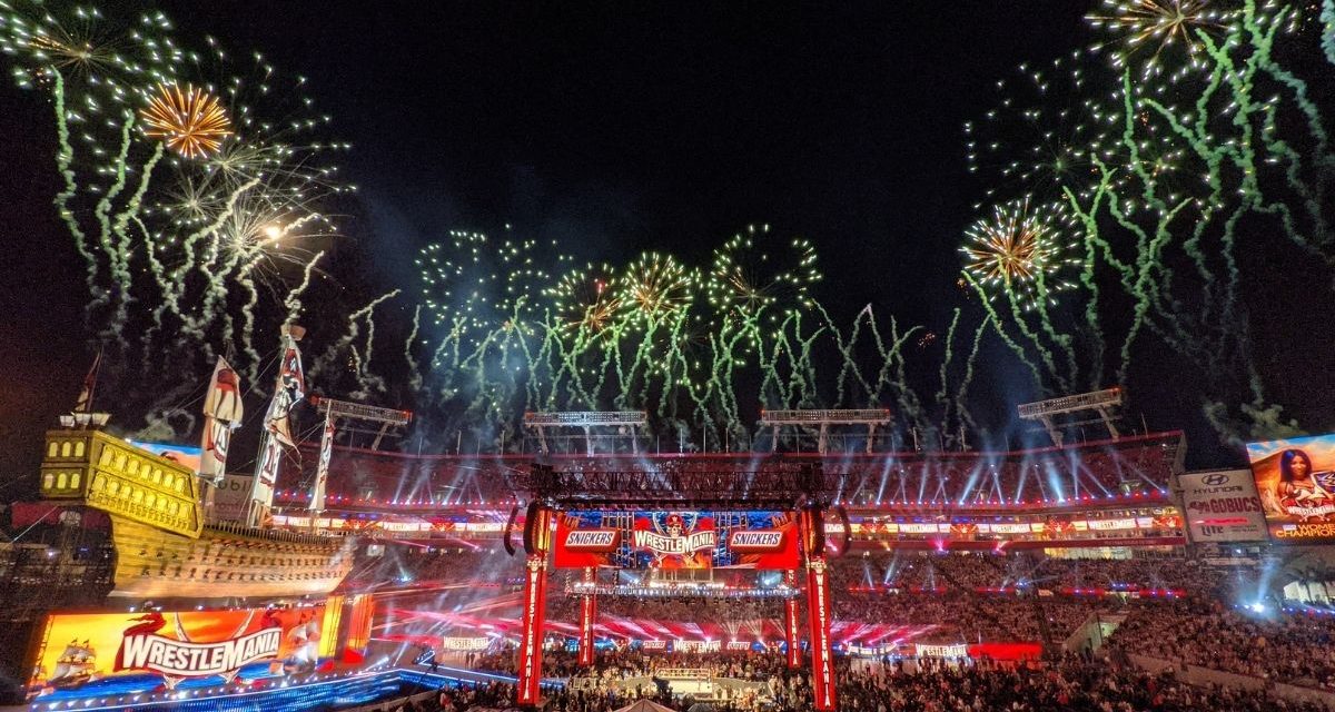 In the stadium, WrestleMania Saturday delivered on every level