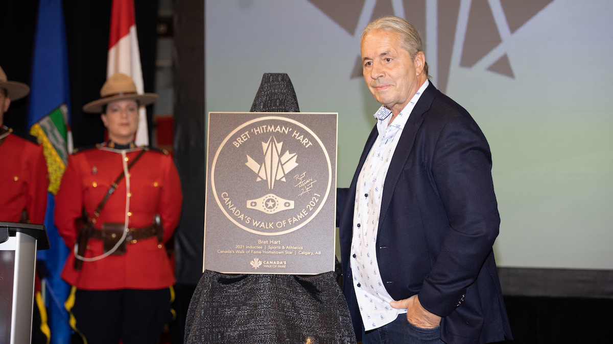 Bret Hart's Walk of Fame Donation to SN7 - Siksika Health