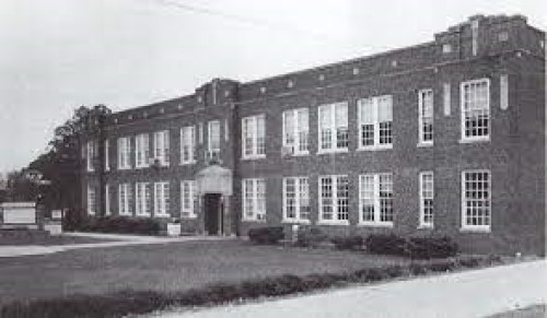 Lewisburg High School in Lewisburg, KY