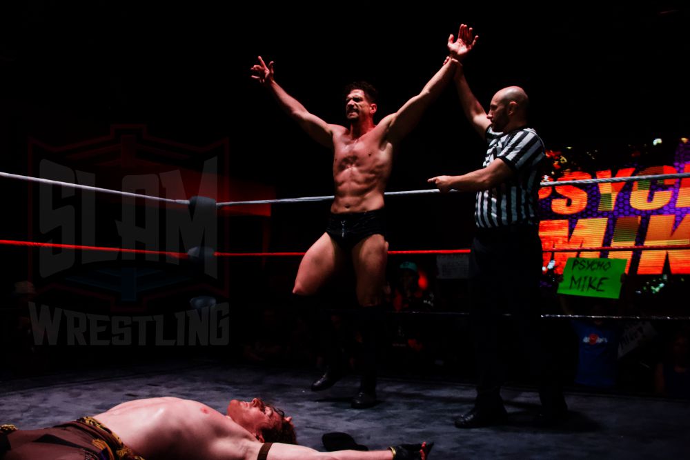 Psycho Mike wins the Northern Tournament during a Smash Wrestling show in London, Ontario, on June 24, 2023. Photo by Steve Argintaru, Twitter: @stevetsn Instagram: @stevetsn
