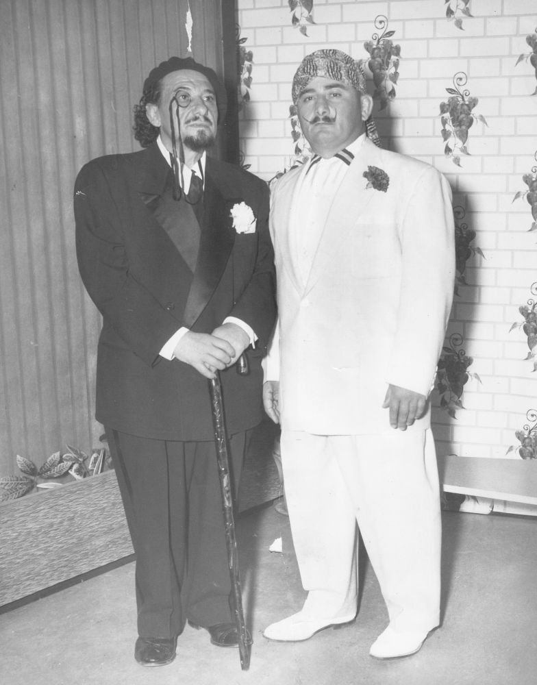 Count Rossi with Ali Bey. Courtesy Stefanides family