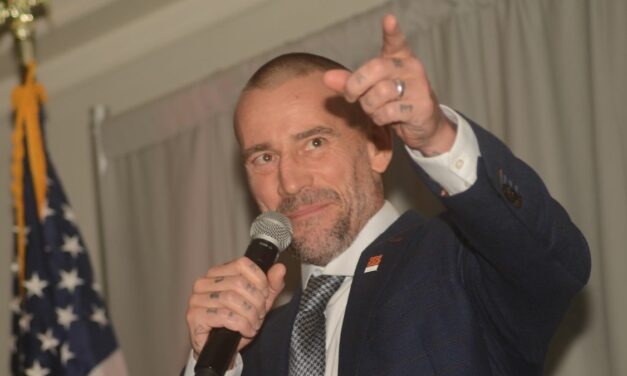 CM Punk lets it fly at CAC banquet
