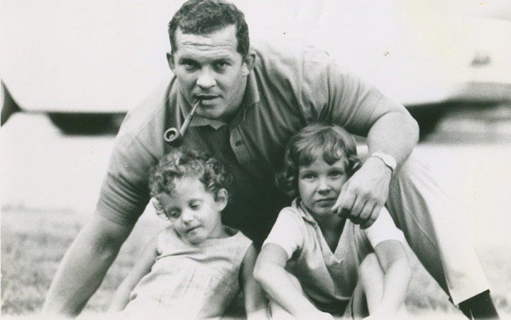 Dick Steinborn with daughters Candi and Taffy. Facebook photo