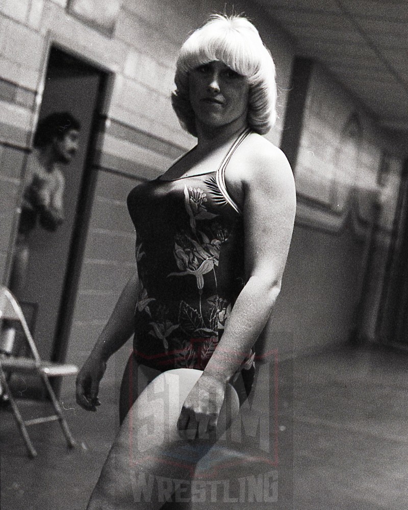 Joyce Grable backstage. Courtesy the collection of Chris Swisher