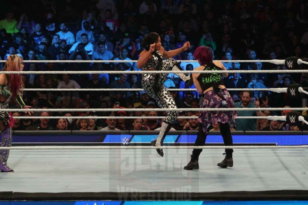Interference during Bianca Belair vs Kairi Sane at WWE Smackdown on Friday, December 1, 2023, at the Barclays Center in Brooklyn, ny. Photo by George Tahinos, https://georgetahinos.smugmug.com