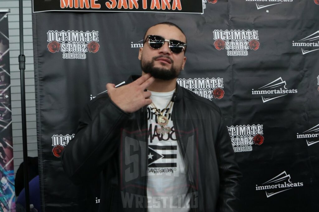 Mike Santana at The Big Event fan fest on Saturday, March 16, 2024, at the Suffolk Credit Union Arena in Brentwood, NJ. Photo by George Tahinos, https://georgetahinos.smugmug.com