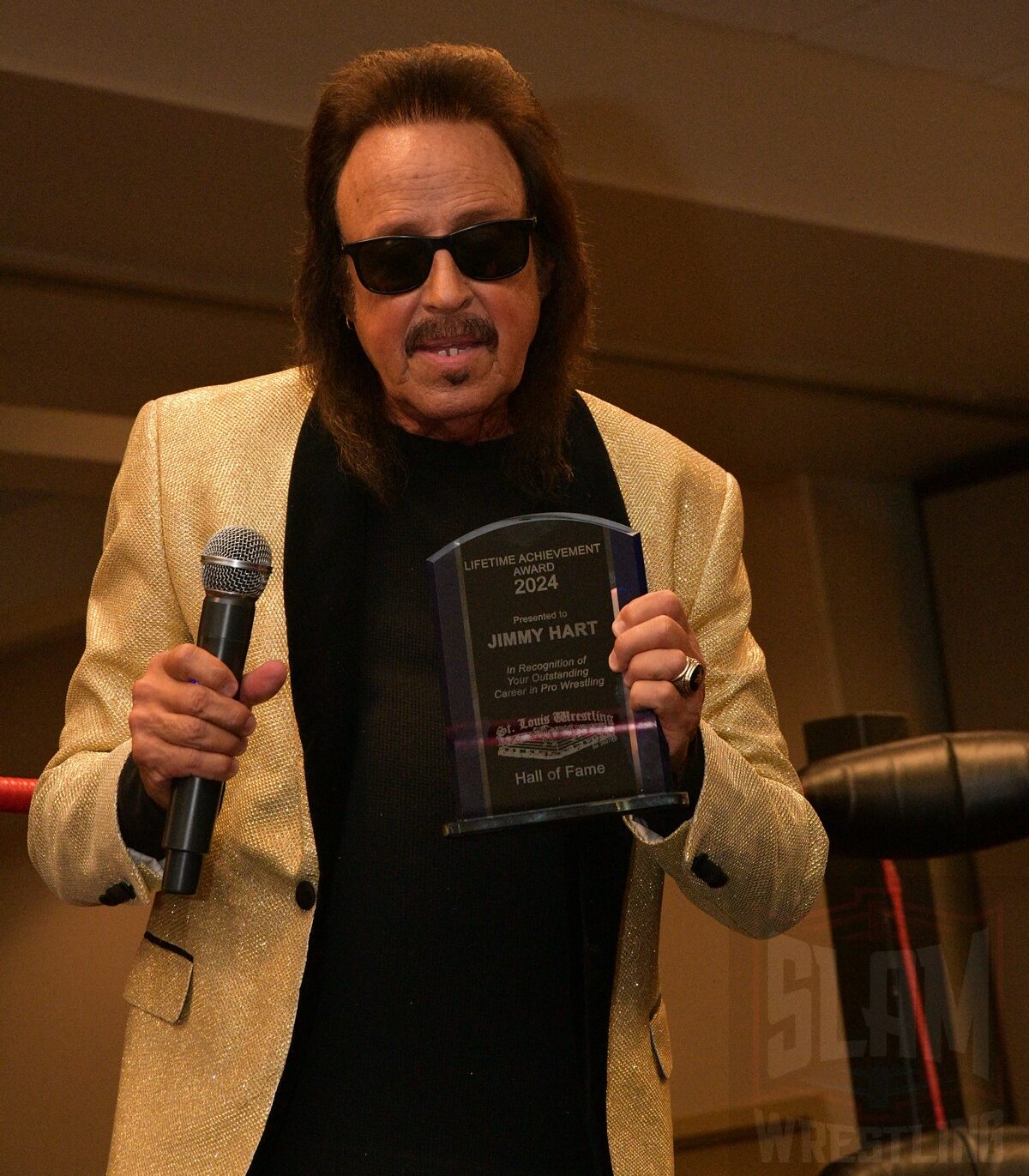 Jimmy Hart with his Lifetime Achievement Award at the St. Louis Wrestling Hall of Fame induction at the SICW Fan Fest II at the Aviator Hotel in St. Louis, on Saturday, May 18, 2024. Photo by Scott Romer