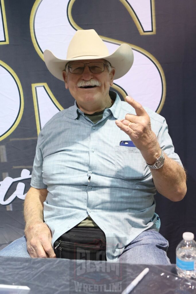 Stan Hansen at the 80s Wrestling Con on Saturday, May 4, 2024, at the Mennen Sports Arena in Morristown, New Jersey. Photo by George Tahinos, georgetahinos.smugmug.com