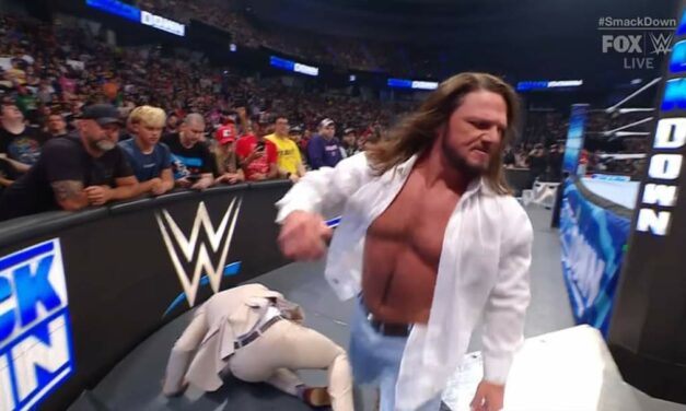 SmackDown: Like a snake, Styles blindsides Cody