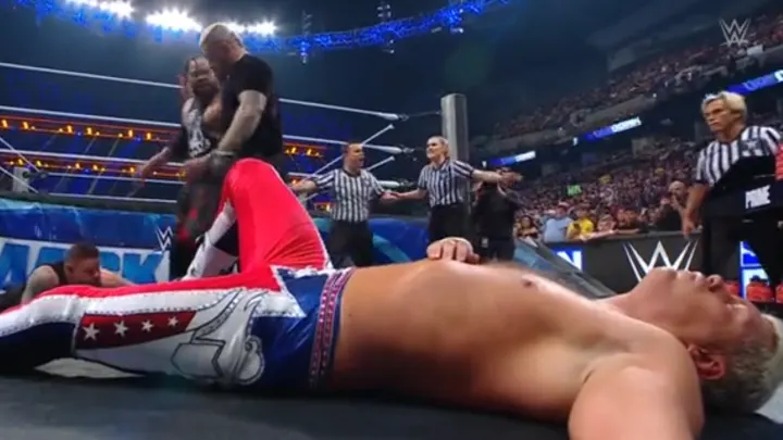 SmackDown: A relentless mugging was Owens and Rhodes’ punishment