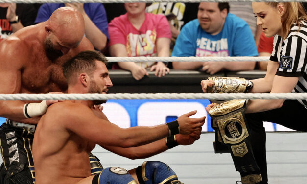 SmackDown: DIY finally secures gold!