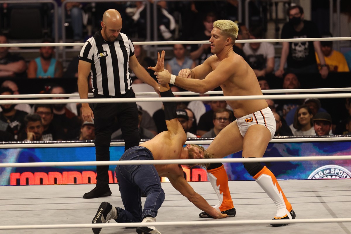 Zack Sabre Jr. Vs. Orange Cassidy at AEW Forbidden Door at UBS Arena in Belmont Park, NY, on Long Island, on Sunday, June 30, 2024. Photo by George Tahinos, https://georgetahinos.smugmug.com