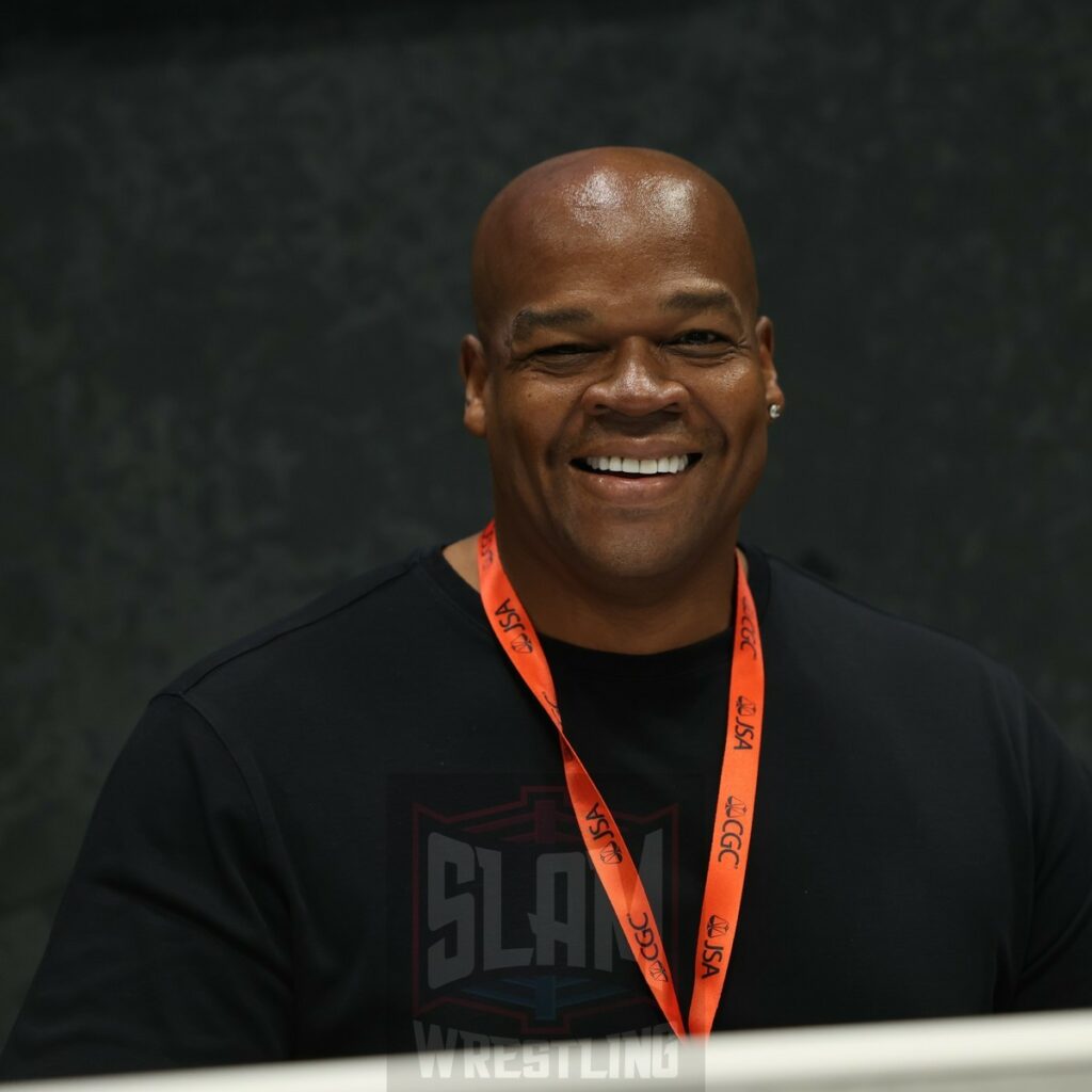 Baseball's Frank Thomas at Fanatics Fest NYC, Friday, August 16 to Sunday, August 18, 2024, at the Jacob K. Javits Convention Center, in New York City Photo by George Tahinos, https://georgetahinos.smugmug.com