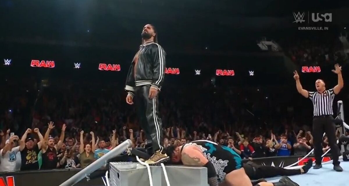 Raw: Seth Rollins helps Strowman be the Last Monster Standing