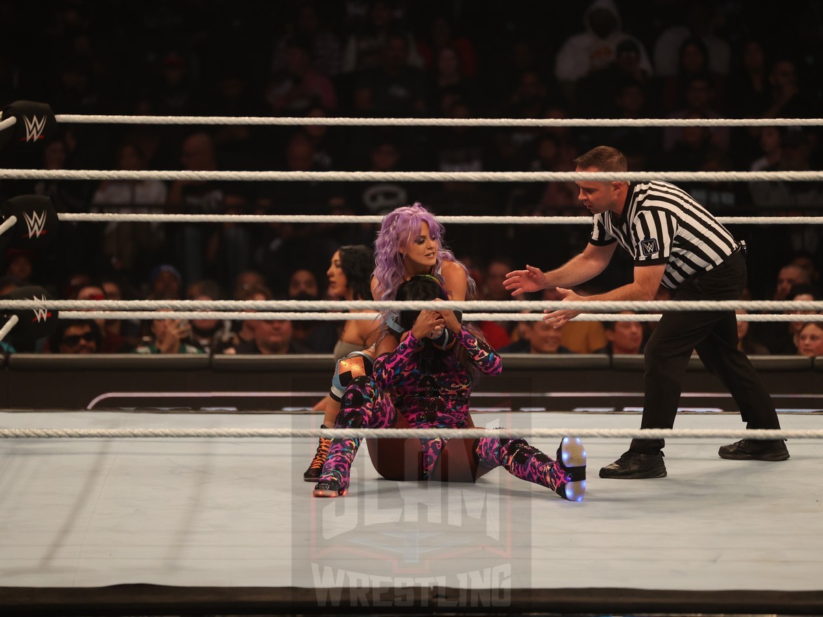 Naomi vs. Candice LeRae at WWE Smackdown on Friday, October 25, 2024, at the Barclays Center in Brooklyn, NY. Photo by George Tahinos, https://georgetahinos.smugmug.com