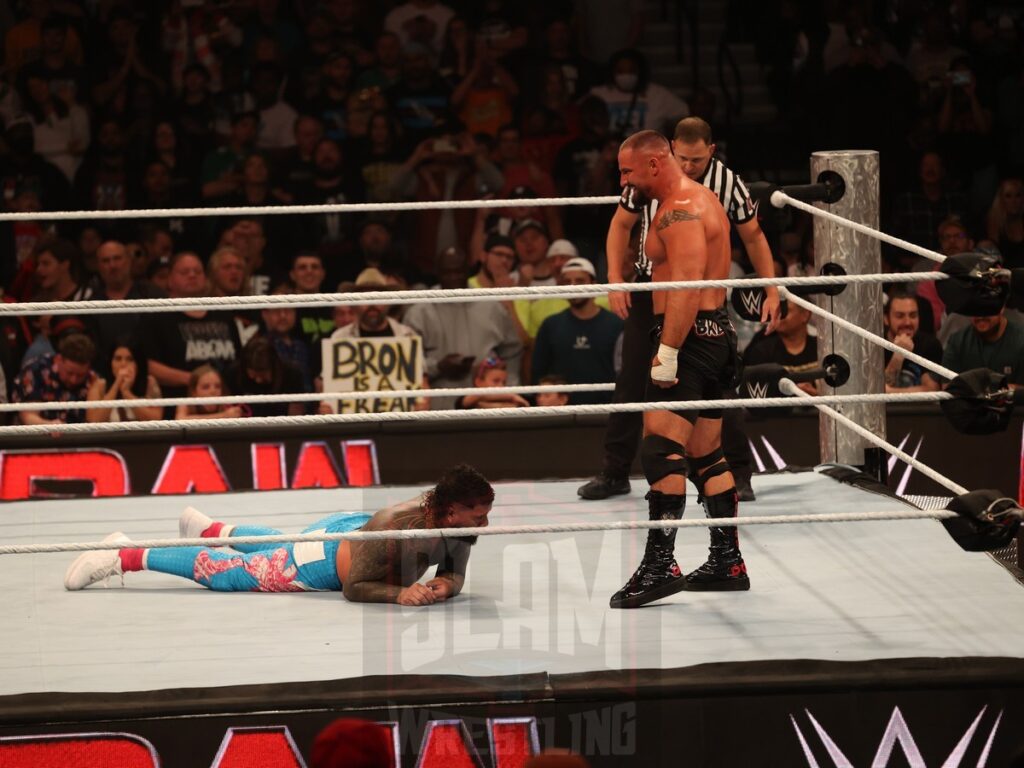 Intercontinental Title match: Bron Breakker vs. Jey Uso (c) at WWE Monday Night Raw at the Wells Fargo Center in Philadelphia, PA, on October 21, 2024. Photo by George Tahinos, georgetahinos.smugmug.com