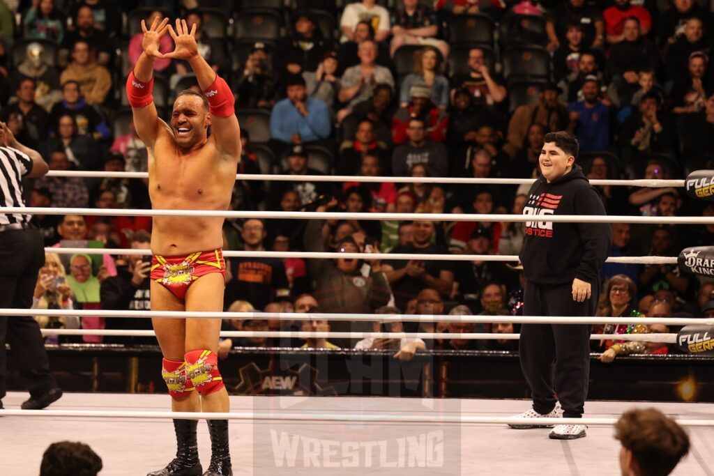 A.J. Befumo vs Q.T. Marshall at AEW Full Gear on Saturday, November 23, 2024, at the Prudential Center in Newark, NJ. Photo by George Tahinos, https://georgetahinos.smugmug.com