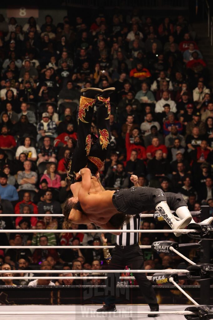 Jay White vs. “Hangman” Adam Page at AEW Full Gear on Saturday, November 23, 2024, at the Prudential Center in Newark, NJ. Photo by George Tahinos, https://georgetahinos.smugmug.com