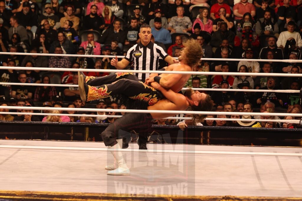 Jay White vs. “Hangman” Adam Page at AEW Full Gear on Saturday, November 23, 2024, at the Prudential Center in Newark, NJ. Photo by George Tahinos, https://georgetahinos.smugmug.com