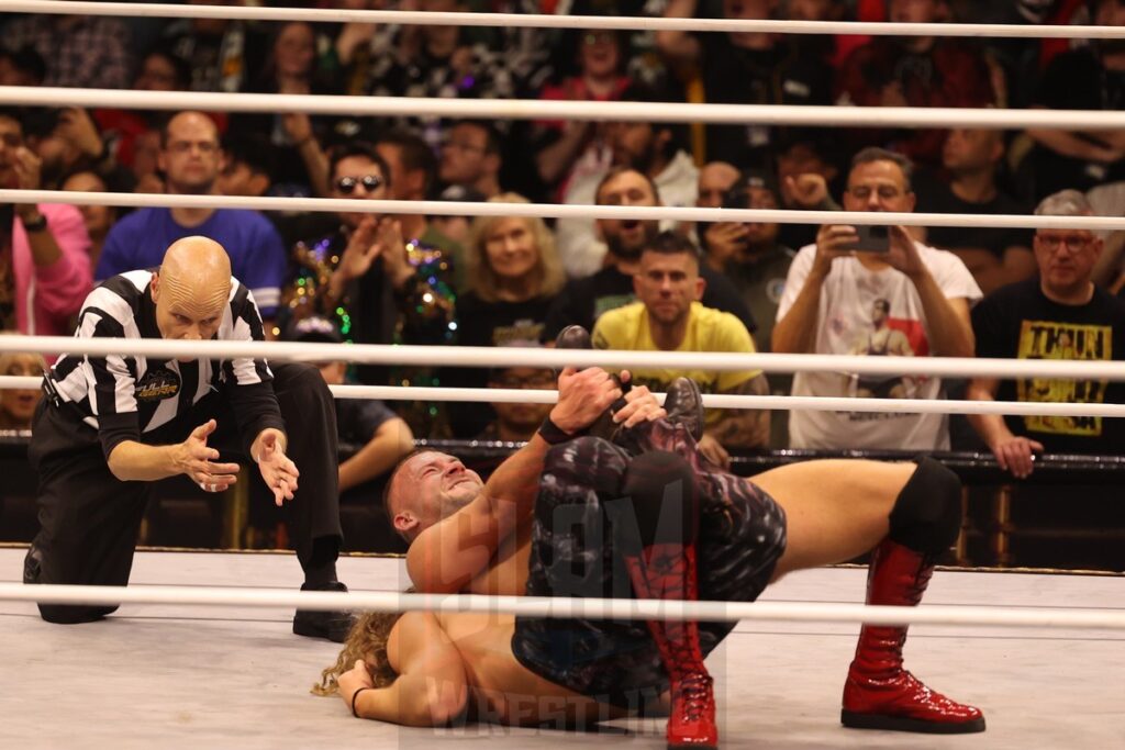 AEW TNT Championship Match: Jack Perry (c) vs. Daniel Garcia at AEW Full Gear on Saturday, November 23, 2024, at the Prudential Center in Newark, NJ. Photo by George Tahinos, https://georgetahinos.smugmug.com