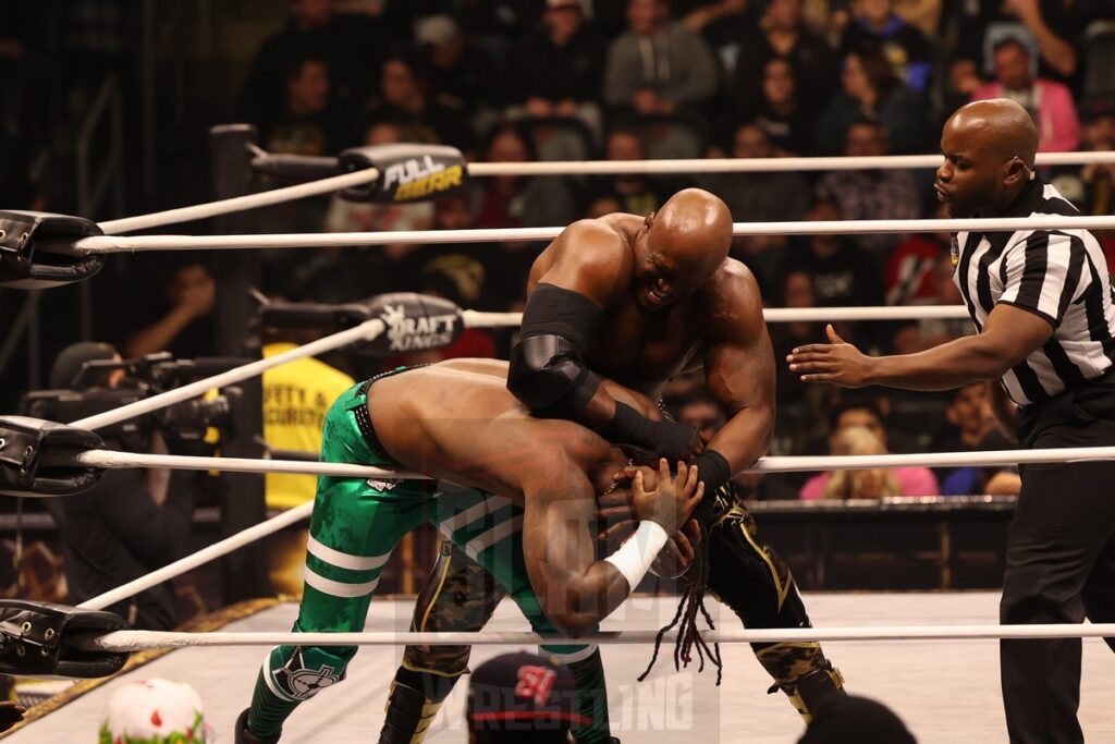 Swerve Strickland vs. Bobby Lashley at AEW Full Gear on Saturday, November 23, 2024, at the Prudential Center in Newark, NJ. Photo by George Tahinos, https://georgetahinos.smugmug.com