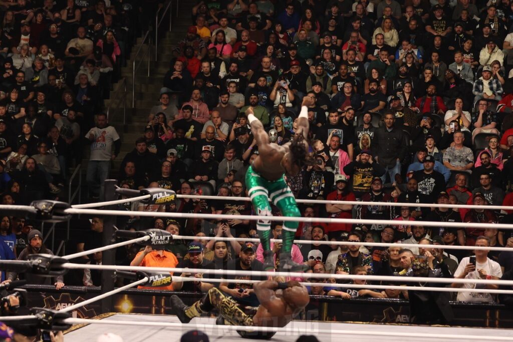 Swerve Strickland vs. Bobby Lashley at AEW Full Gear on Saturday, November 23, 2024, at the Prudential Center in Newark, NJ. Photo by George Tahinos, https://georgetahinos.smugmug.com