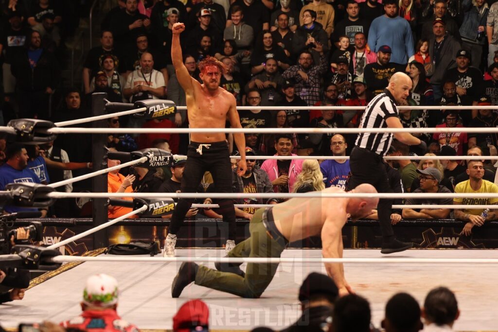 AEW World Championship Match: Jon Moxley (c) vs. Orange Cassidy at AEW Full Gear on Saturday, November 23, 2024, at the Prudential Center in Newark, NJ. Photo by George Tahinos, https://georgetahinos.smugmug.com