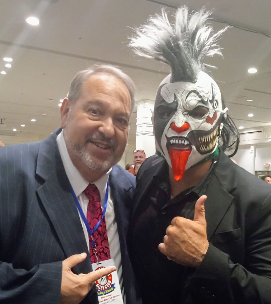 Sheldon Goldberg and Psycho Clown at the Cauliflower Alley Club reunion in August 2024. Facebook photo