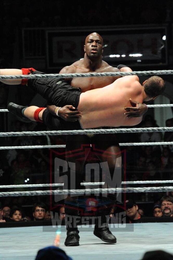 Titus O'Neil lifts Curtis Axel at a WWE show at the Ricoh Coliseum in Toronto on Saturday, July 9, 2016. Photo by Mike Mastrandrea