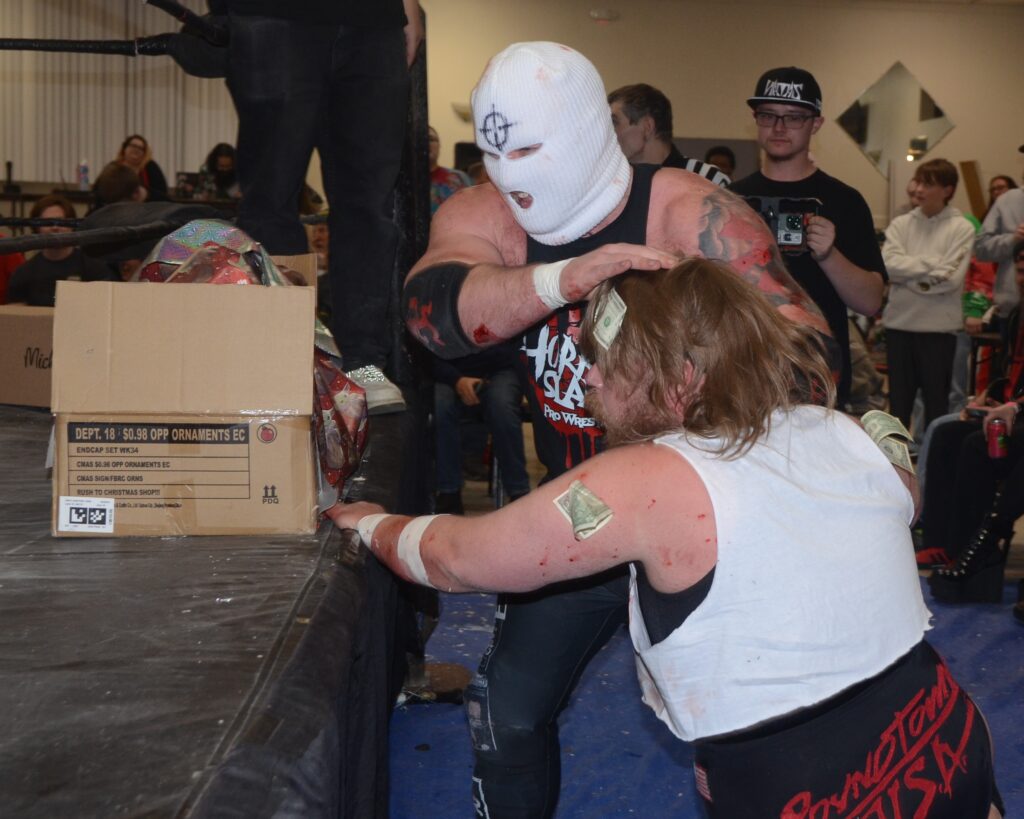 GG Jacobs and JJ Escobar at Horror Slam at the Livonia Elk's Lodge, on December 13, 2024. Photo by Brad McFarlin.