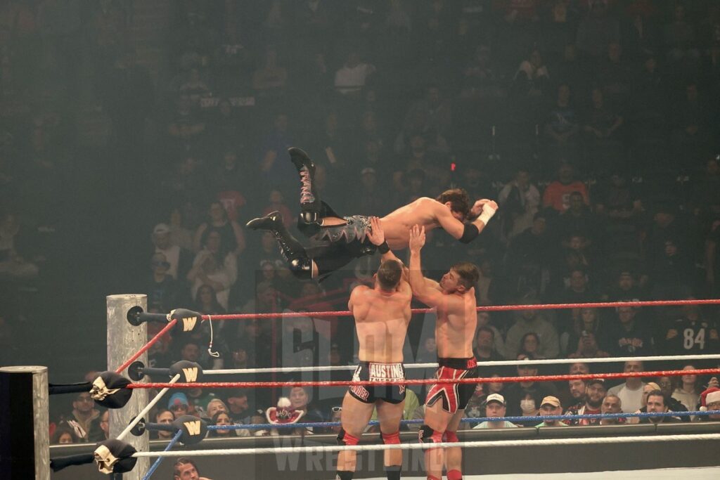 The Motor City Machine Guns (Alex Shelley & Chris Sabin) vs Austin Theory & Grayson Waller in a dark match at WWE Saturday Night's Main Event on Saturday, December 14, 2024, at the Nassau Veterans Memorial Coliseum in Uniondale, New York. Photo by George Tahinos, georgetahinos.smugmug.com