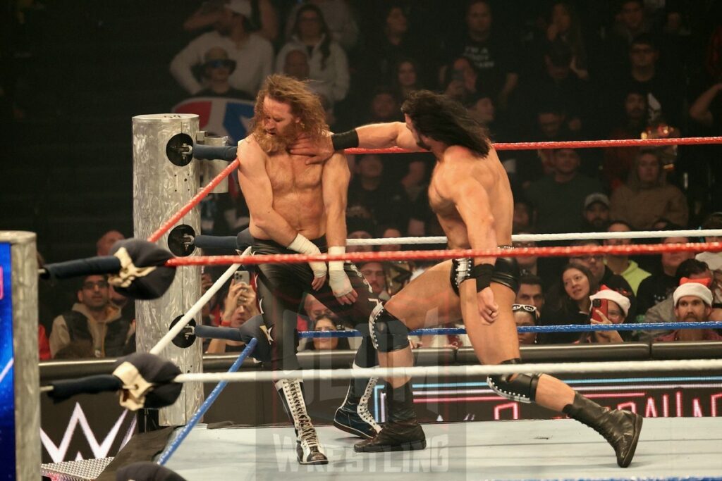 Drew McIntyre vs. Sami Zayn at WWE Saturday Night's Main Event on Saturday, December 14, 2024, at the Nassau Veterans Memorial Coliseum in Uniondale, New York. Photo by George Tahinos, georgetahinos.smugmug.com