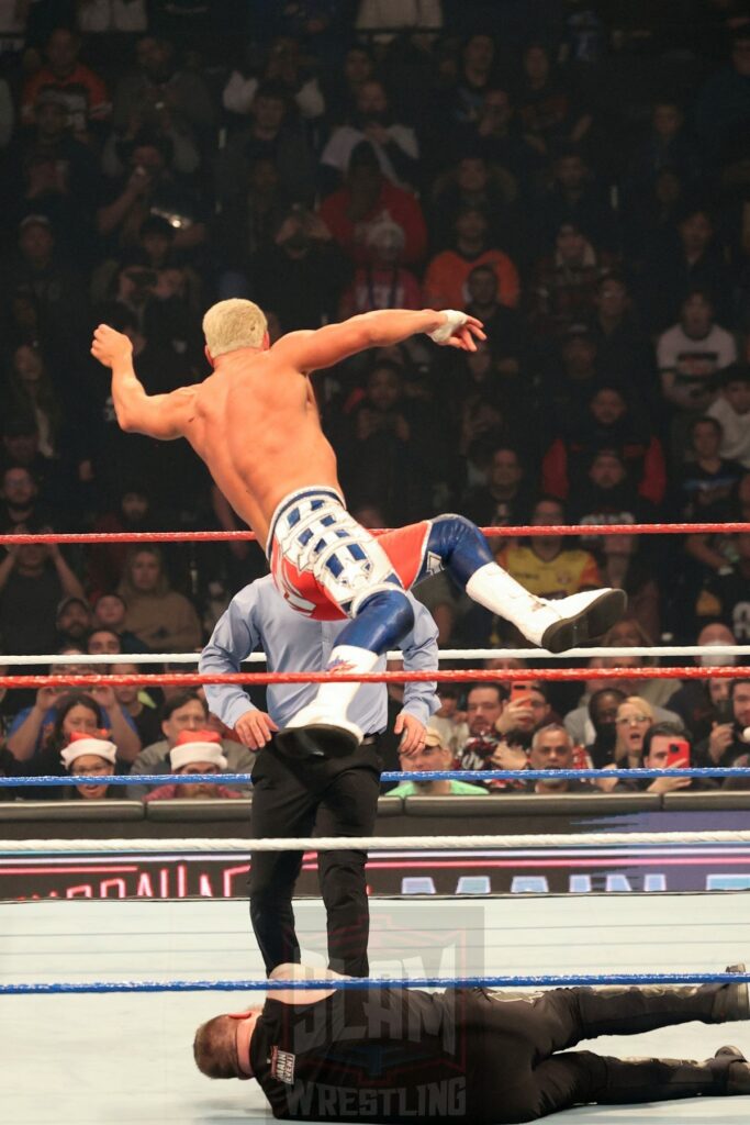 Undisputed WWE Championship Match: Kevin Owens vs. Cody Rhodes (c) at WWE Saturday Night's Main Event on Saturday, December 14, 2024, at the Nassau Veterans Memorial Coliseum in Uniondale, New York. Photo by George Tahinos, georgetahinos.smugmug.com