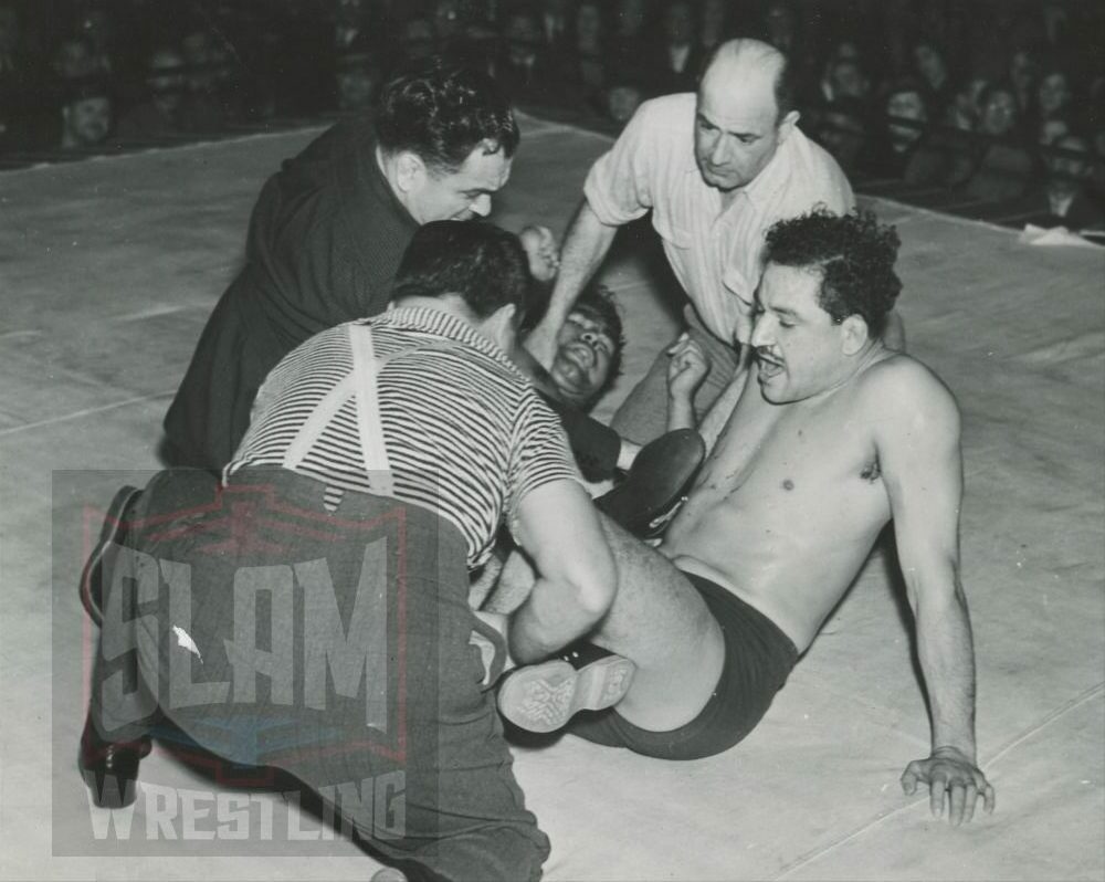 Jimmy El Pulpo versus Chief Little Wolf, circa 1937. Author's collection