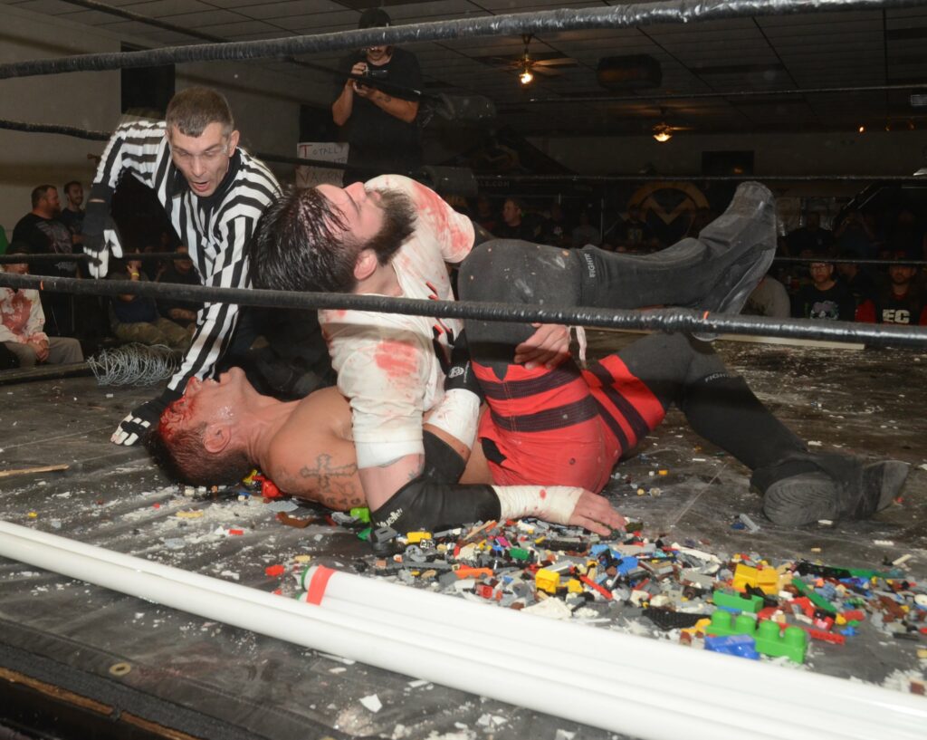 Tommy Vendetta pins Drake Younger at Horror Slam at the Elk's Lodge on September 13, 2024. Photo by Brad McFarlin. 