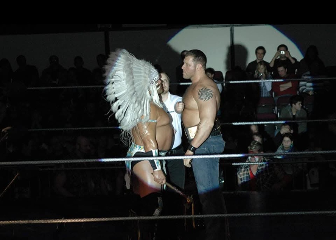 Tatanka stands up to the imposing Brody Steele. Photo courtesy Mike Hughes.